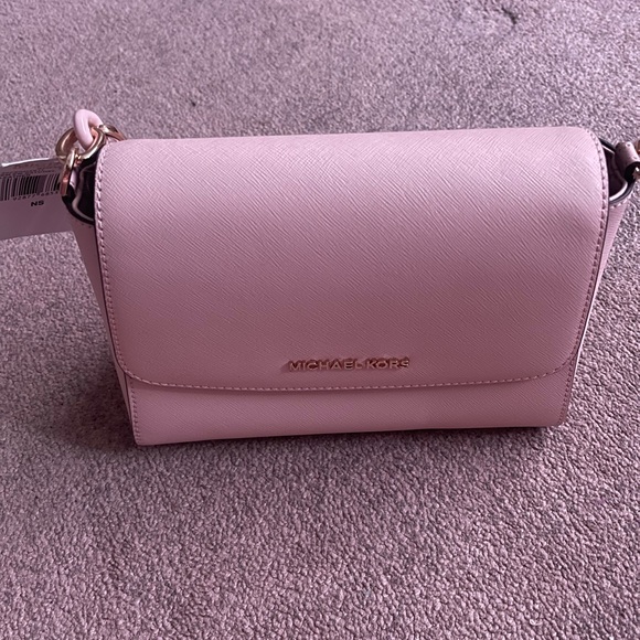 SOLD Michael Kors purse - Picture 2 of 6